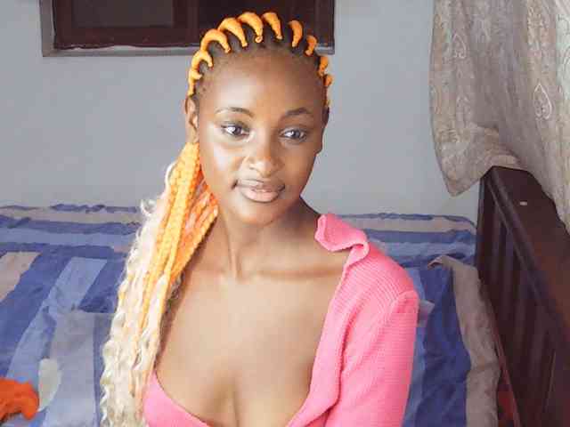 Ambrosiana Live Webcam on BongaCams