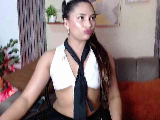 sluttyysucker webcam