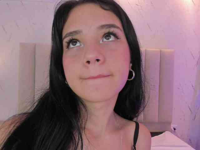 CriistalBlossom webcam