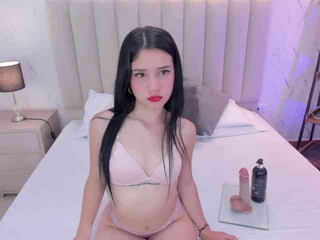 CriistalBlossom webcam