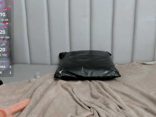 Amelia02's BongaCams show and profile