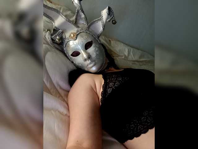 Nightcat's BongaCams show and profile