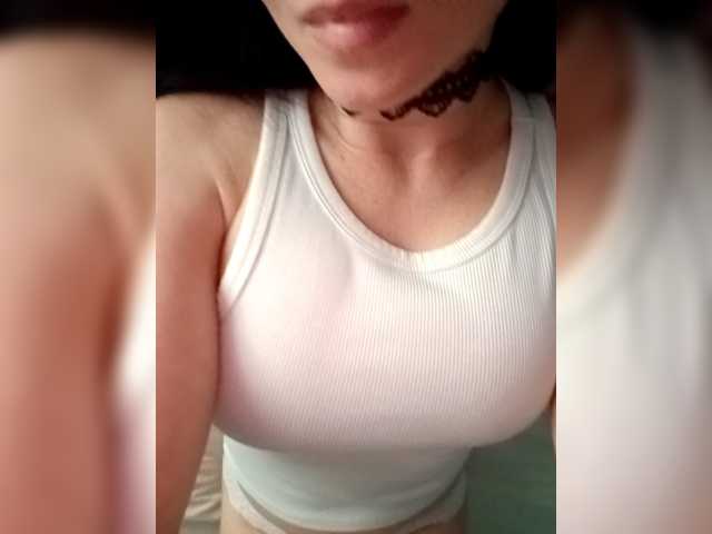 Nightcat's BongaCams show and profile