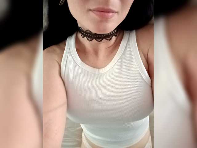 Nightcat's BongaCams show and profile