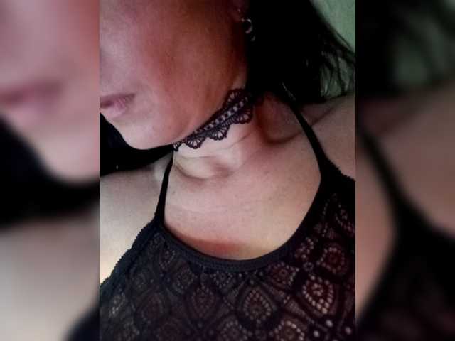 Nightcat's BongaCams show and profile