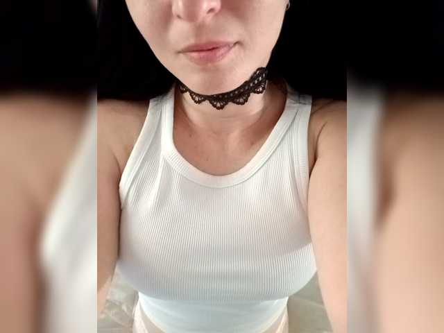 Nightcat's BongaCams show and profile