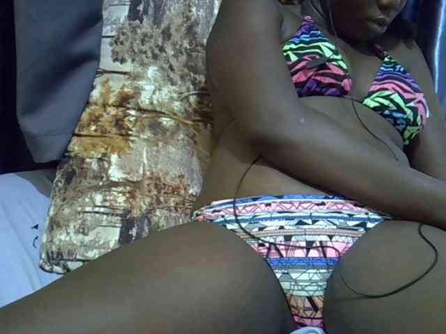 Africangoddess22 webcam