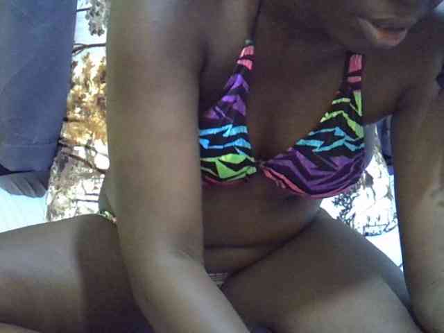 Africangoddess22 webcam