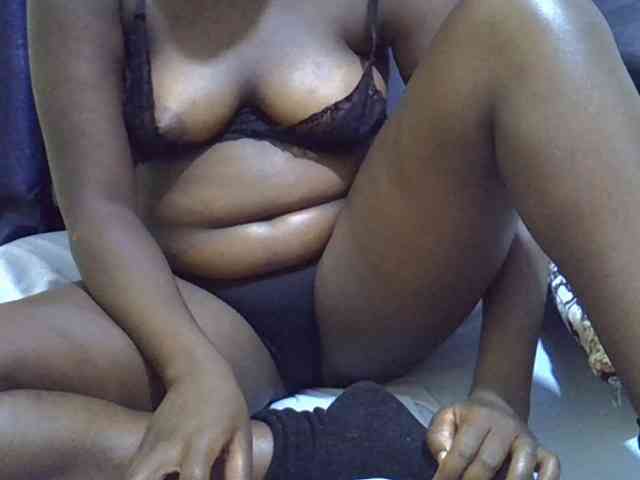 Africangoddess22 webcam