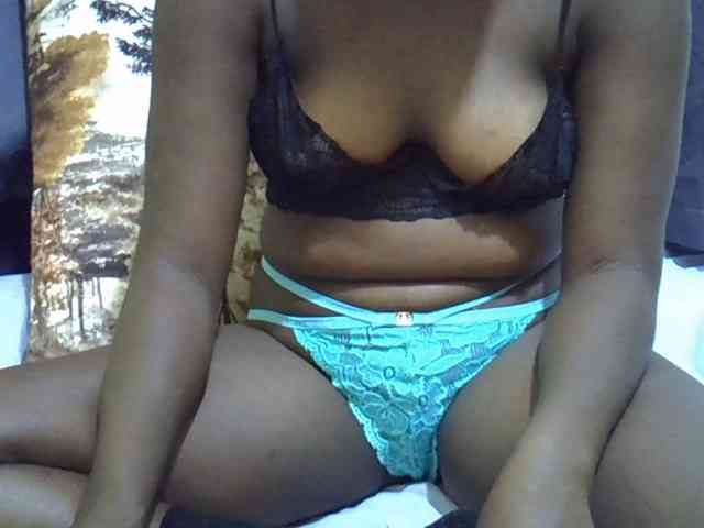 Africangoddess22 webcam