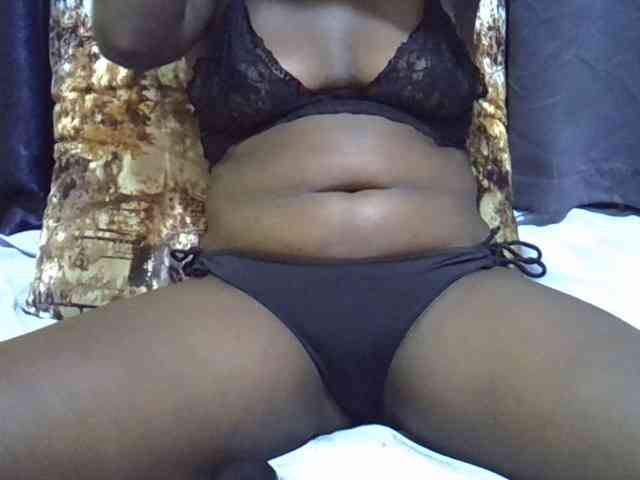 Africangoddess22 webcam