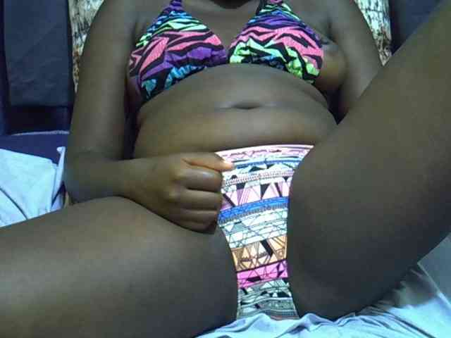 Africangoddess22 webcam