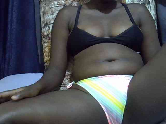 Africangoddess22 webcam