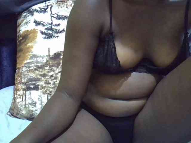 Africangoddess22 webcam