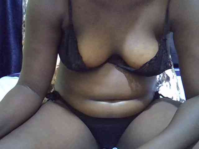 Africangoddess22 webcam