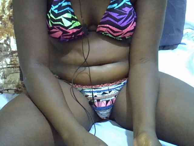 Africangoddess22 webcam