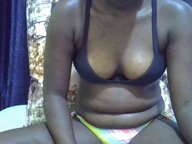 Africangoddess22 webcam