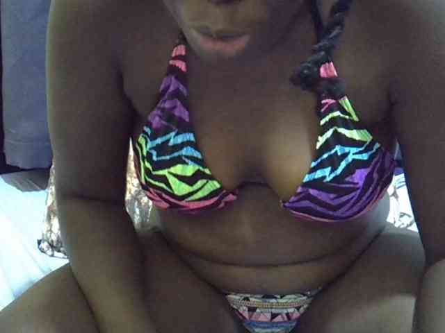 Africangoddess22 webcam