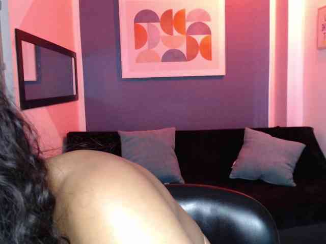 Nyxx-Velariia webcam