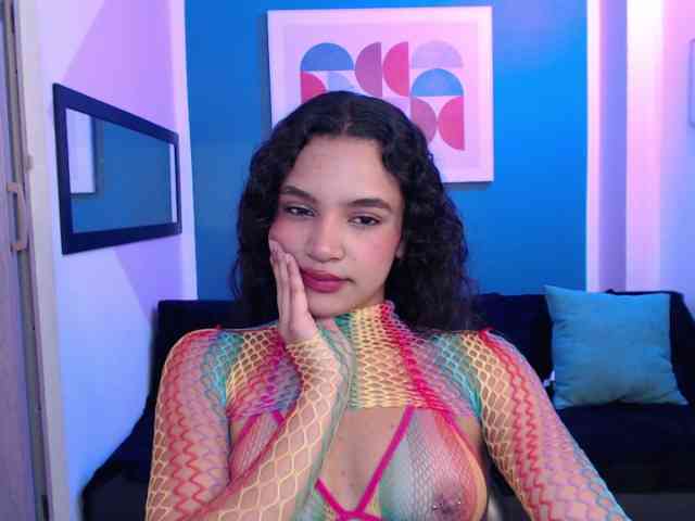 Nyxx-Velariia webcam