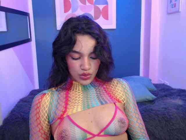 Nyxx-Velariia webcam