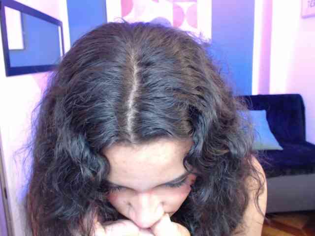 Nyxx-Velariia webcam