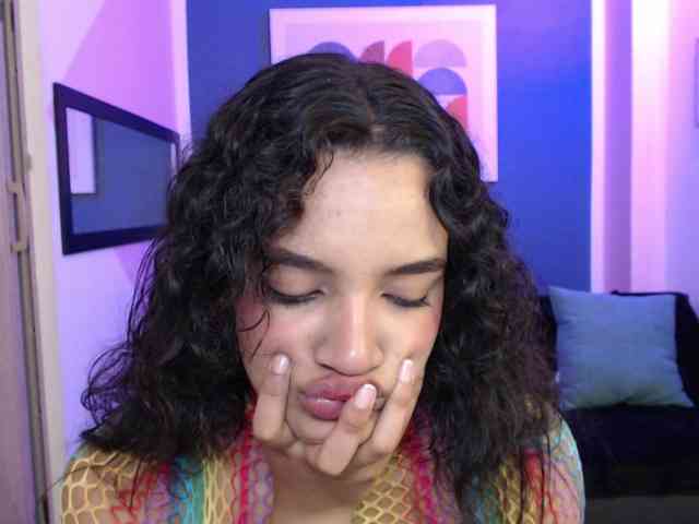 Nyxx-Velariia webcam