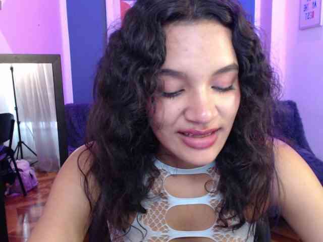 Nyxx-Velariia webcam