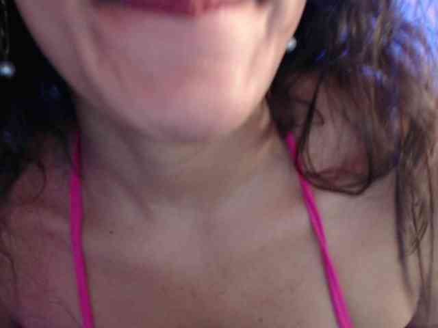 Nyxx-Velariia webcam