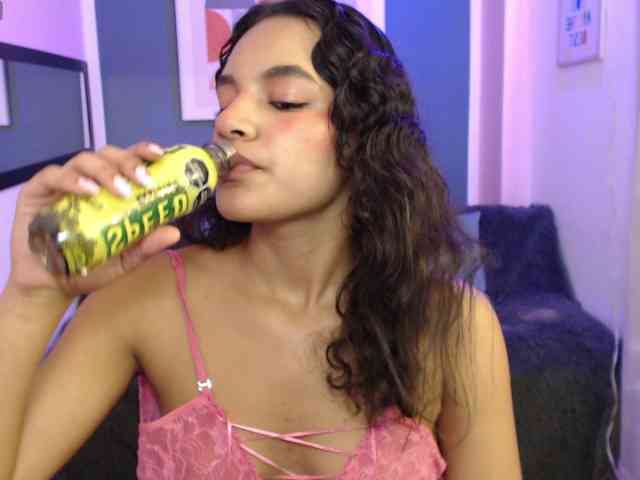 Nyxx-Velariia webcam