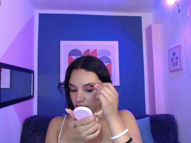 Nyxx-Velariia webcam