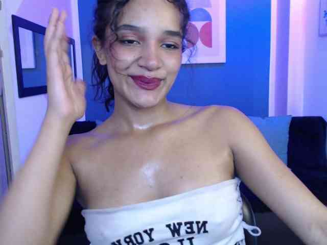 Nyxx-Velariia webcam