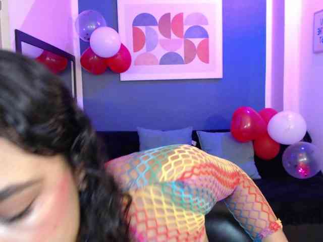 Nyxx-Velariia Live Webcam on BongaCams