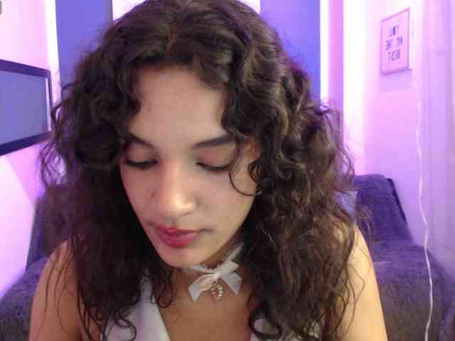 Nyxx-Velariia webcam