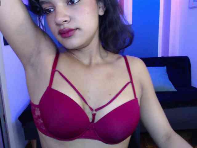 Nyxx-Velariia webcam