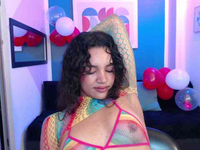 Nyxx-Velariia webcam