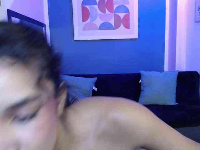 Nyxx-Velariia webcam