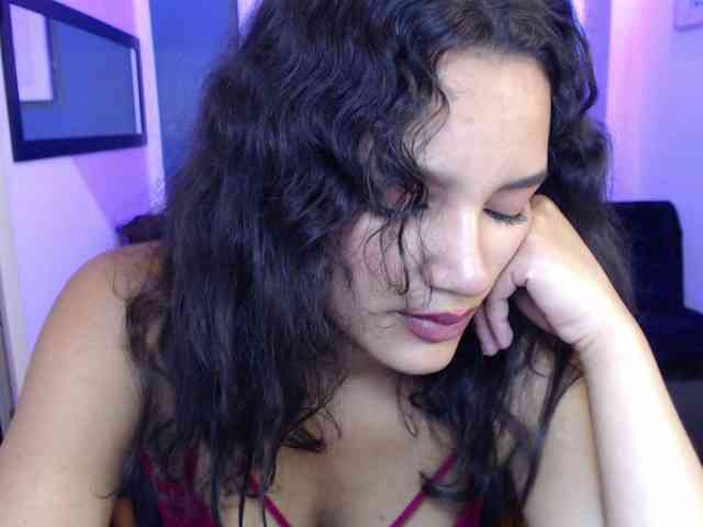 Nyxx-Velariia webcam