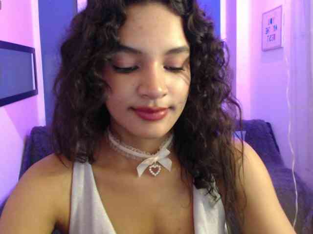 Nyxx-Velariia webcam