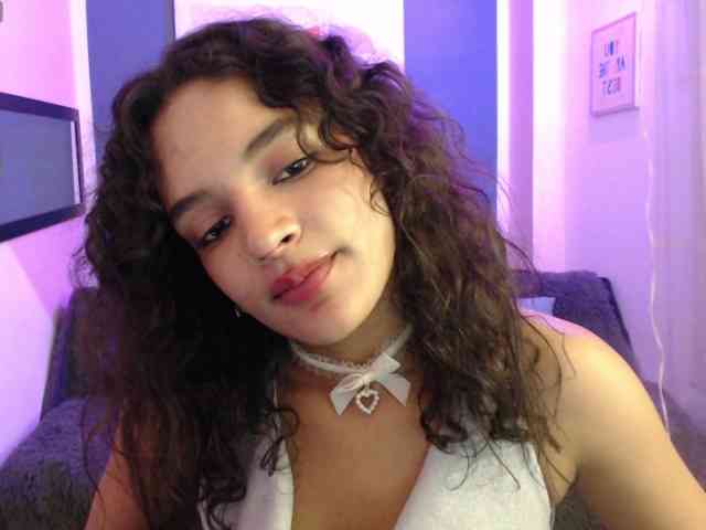 Nyxx-Velariia webcam