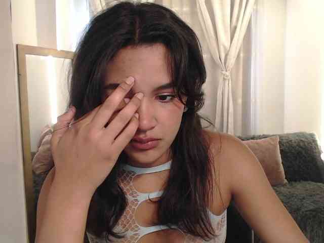 Nyxx-Velariia webcam