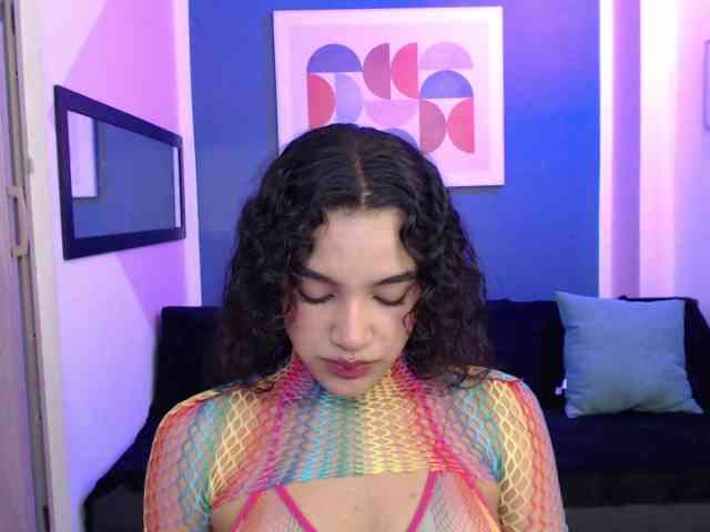 Nyxx-Velariia webcam