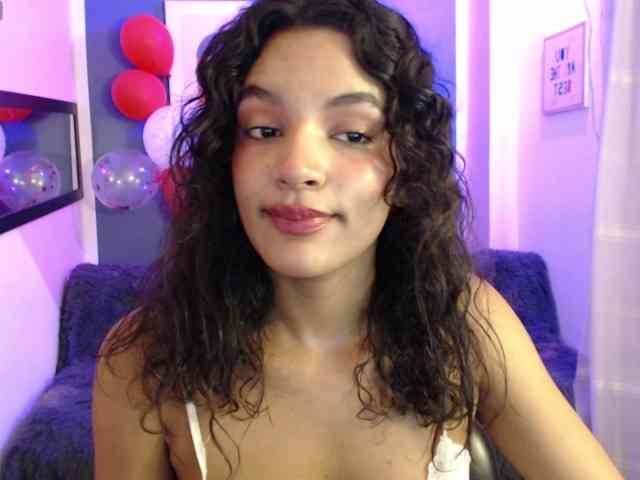 Nyxx-Velariia webcam