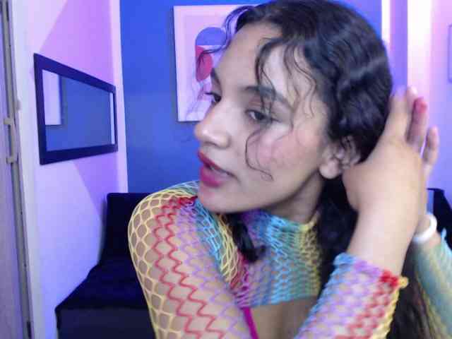 Nyxx-Velariia webcam