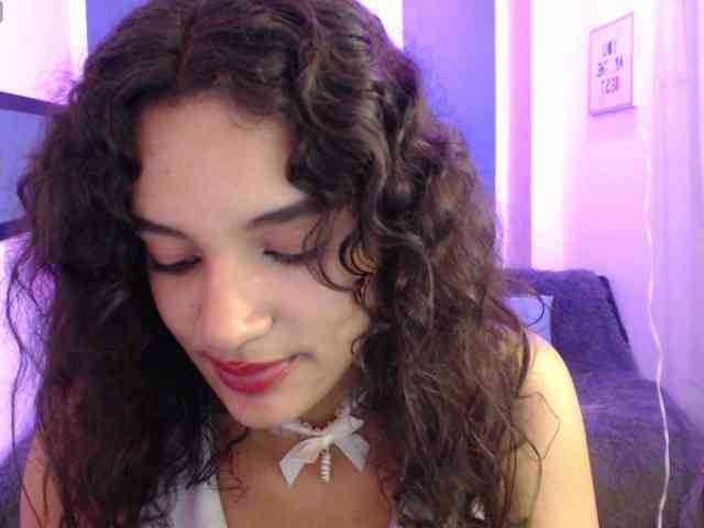 Nyxx-Velariia webcam