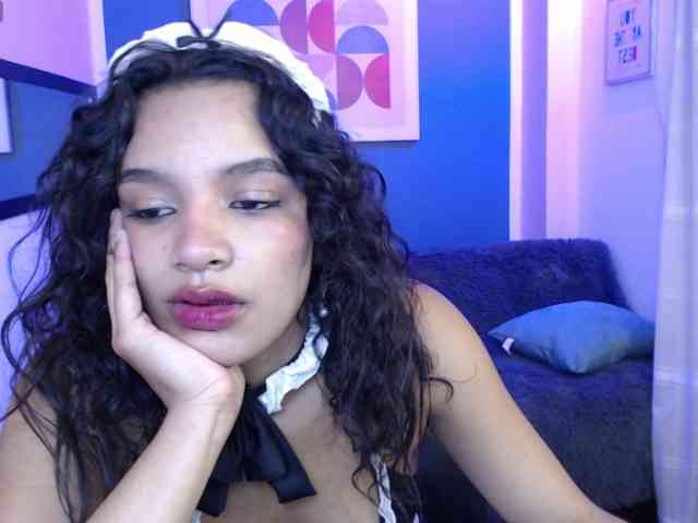 Nyxx-Velariia webcam