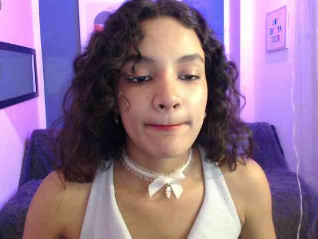 Nyxx-Velariia webcam