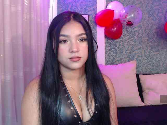 Nyxx-Velariia webcam