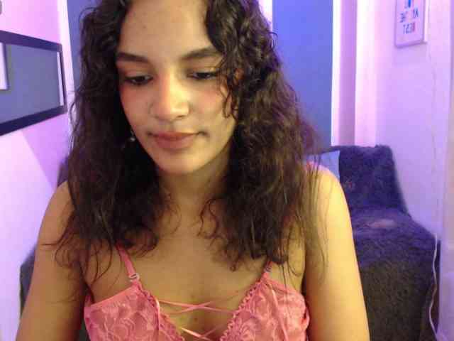 Nyxx-Velariia webcam