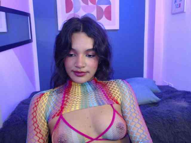 Nyxx-Velariia webcam